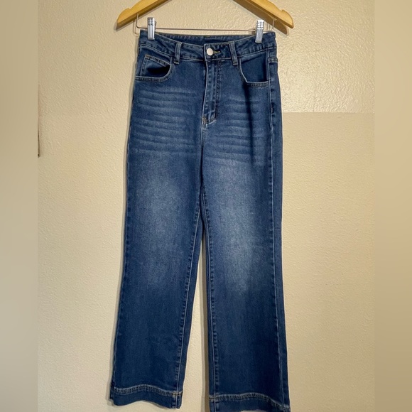 Denim - Classic Blue Mid Rise Wide Leg Women's Jeans size Small